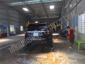 Rửa xe bọt tuyết