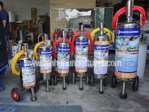 dung-dich-de-trong-binh-bot-tuyet-qua-dem-2