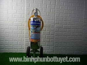 binh-phun-bot-tuyet