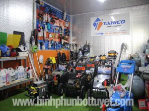 binh-phun-bot-tuyet