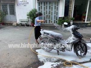 binh-phun-bot-tuyet-4