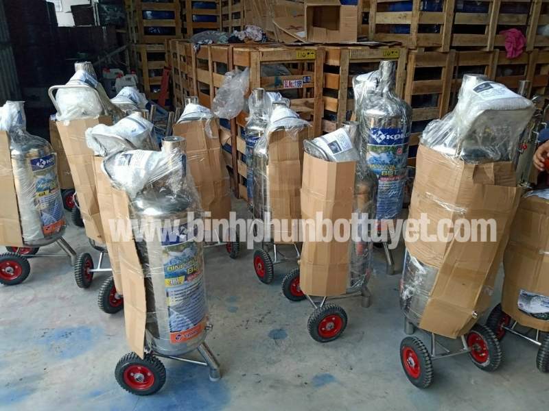 binh-phun-inox-2