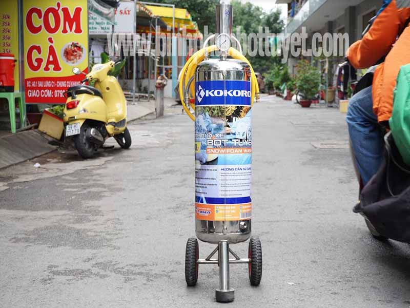 Cach-su-dung-binh-bot-tuyet-2