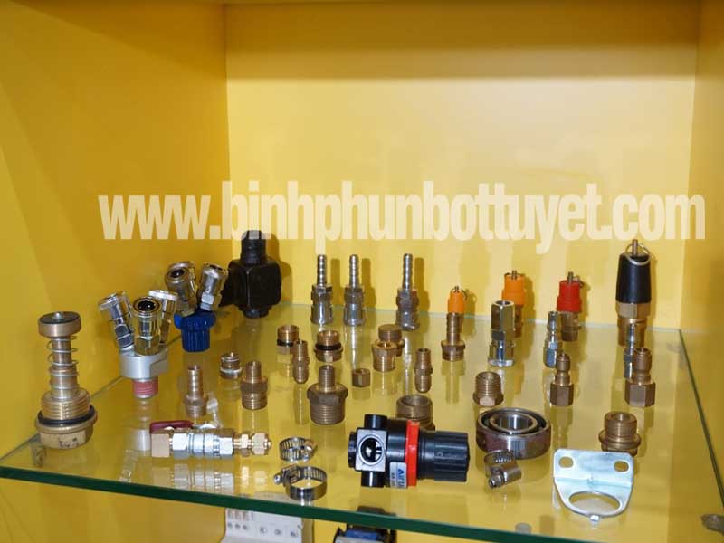 phu-kien-binh-bot-tuyet-3
