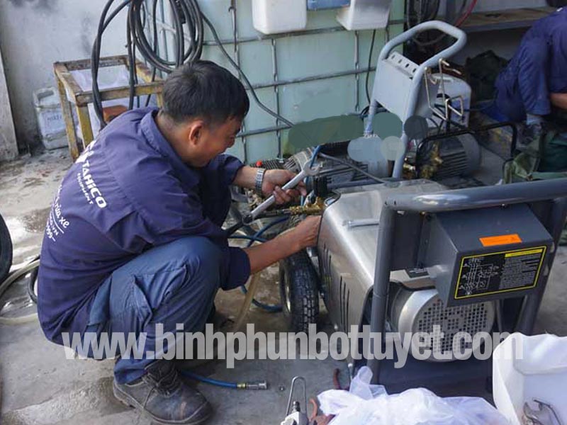 cac-loi-thuong-gap-o-may-xit-rua-xe (1)