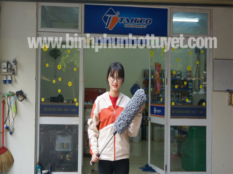 nghe-cham-soc-lam-dep-o-to-pho-bien-hien-nay (3)