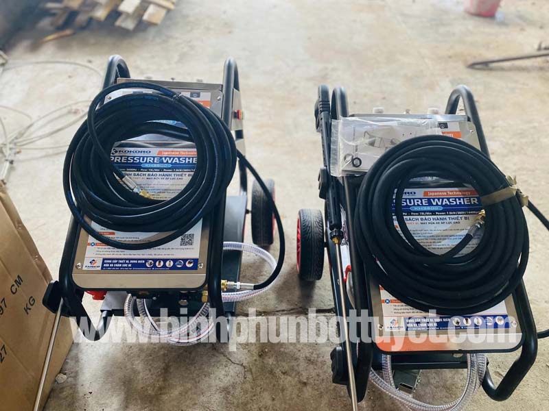 may-rua-xe-khong-len-ap (2)